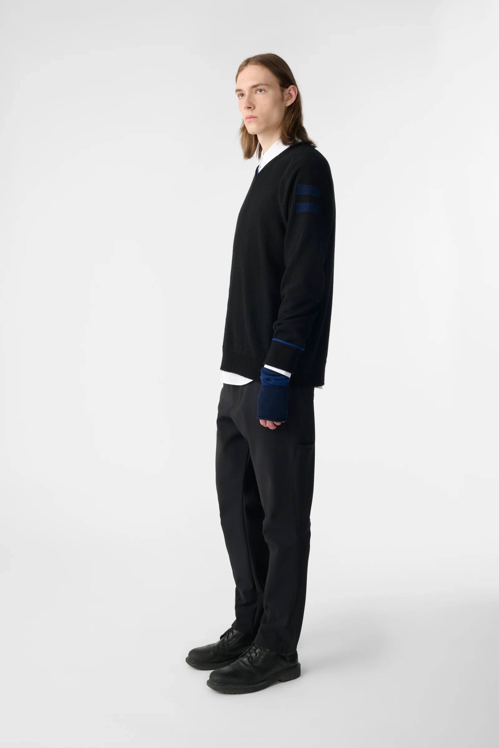 V Crew - Image 6